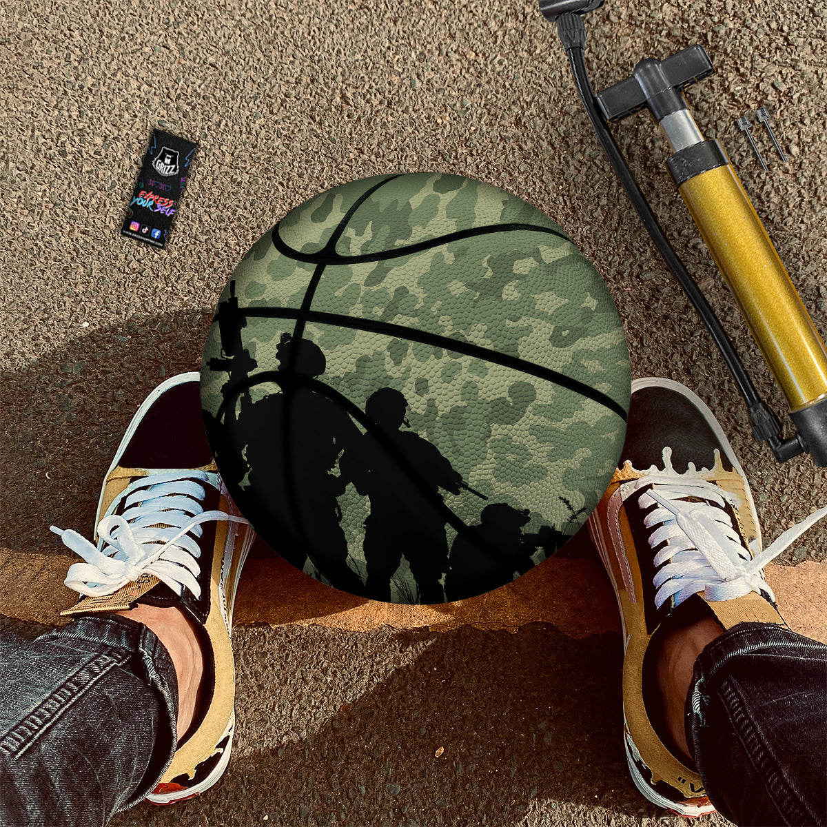 Soldiers And Camouflage Print Basketball