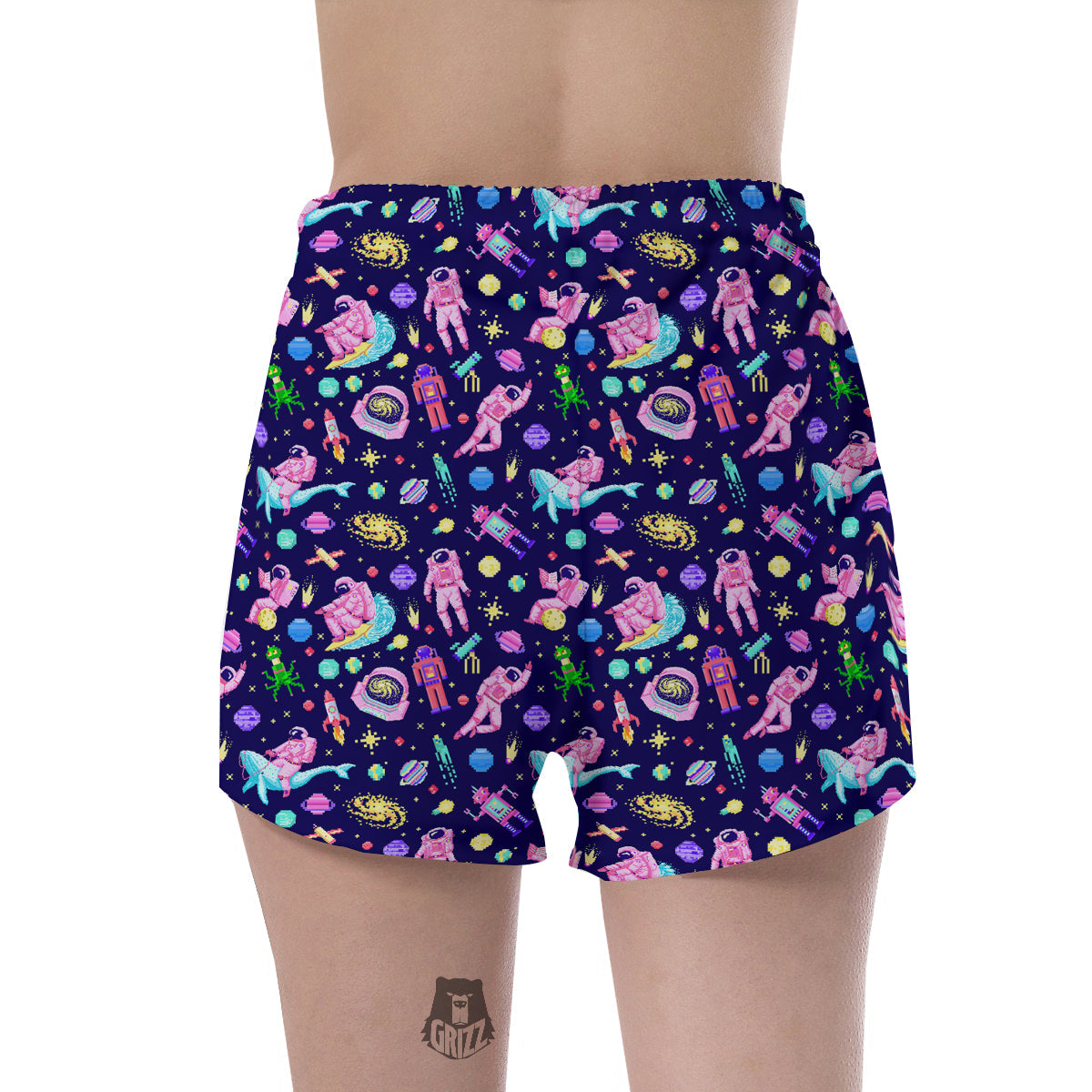 Space Astronaut 8 Bit Print Pattern Women's Shorts-grizzshop