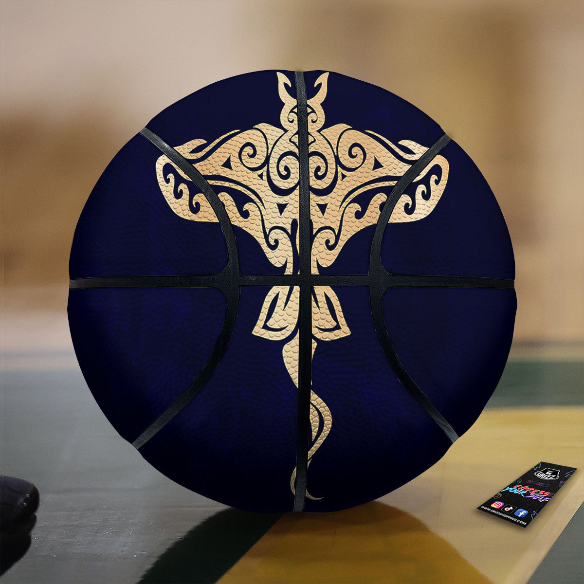 Symbol Illuminati Print Basketball