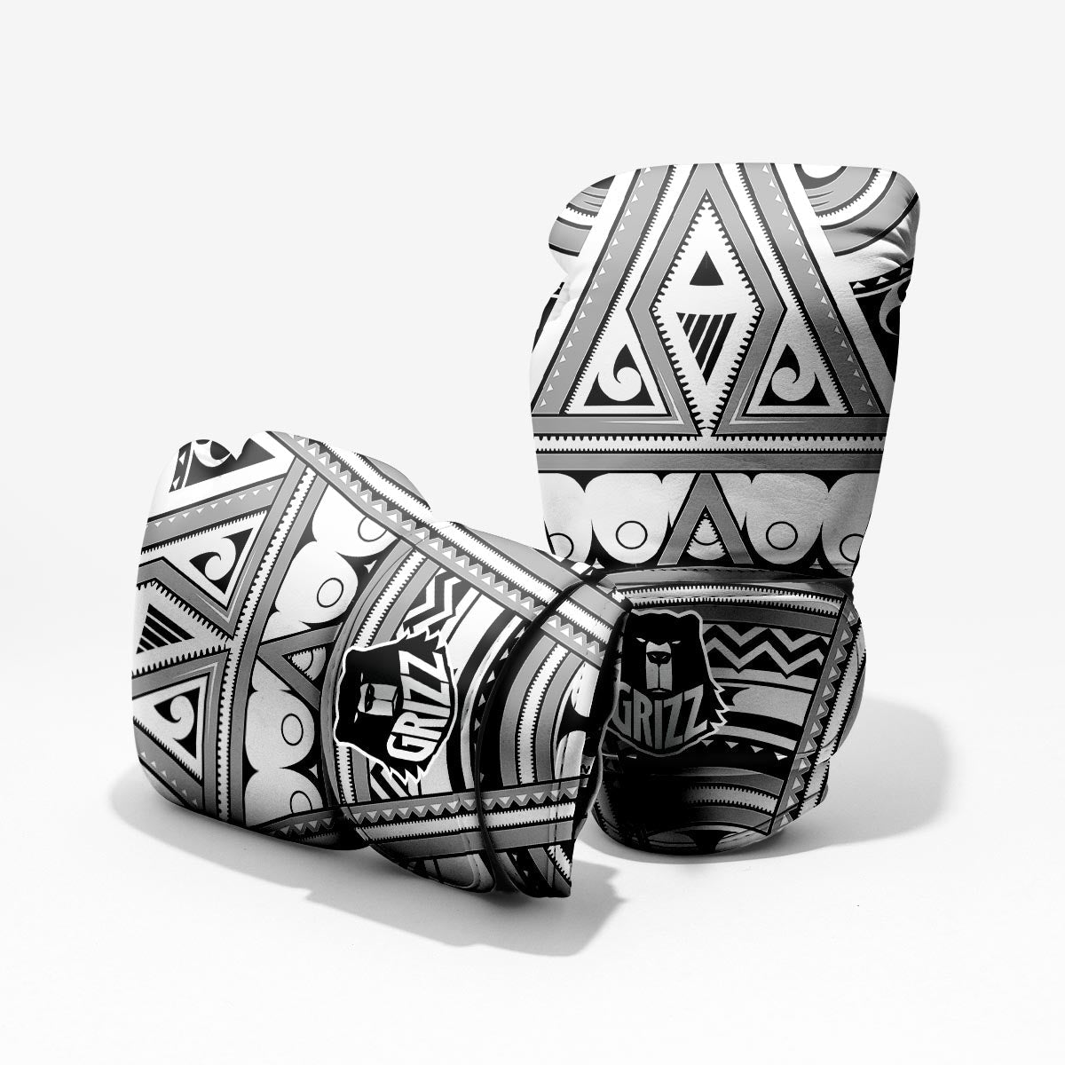 Tatto Polynesian Tribal Maori Print Pro Boxing Glove