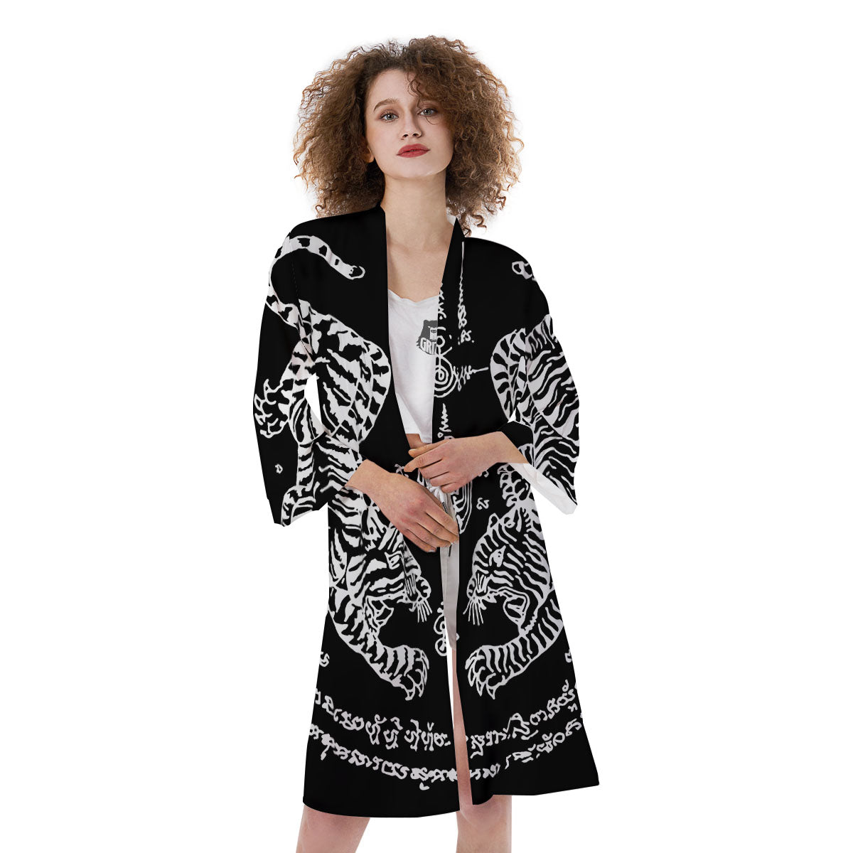 Thai Tattoo White And Black Print Kimono-grizzshop