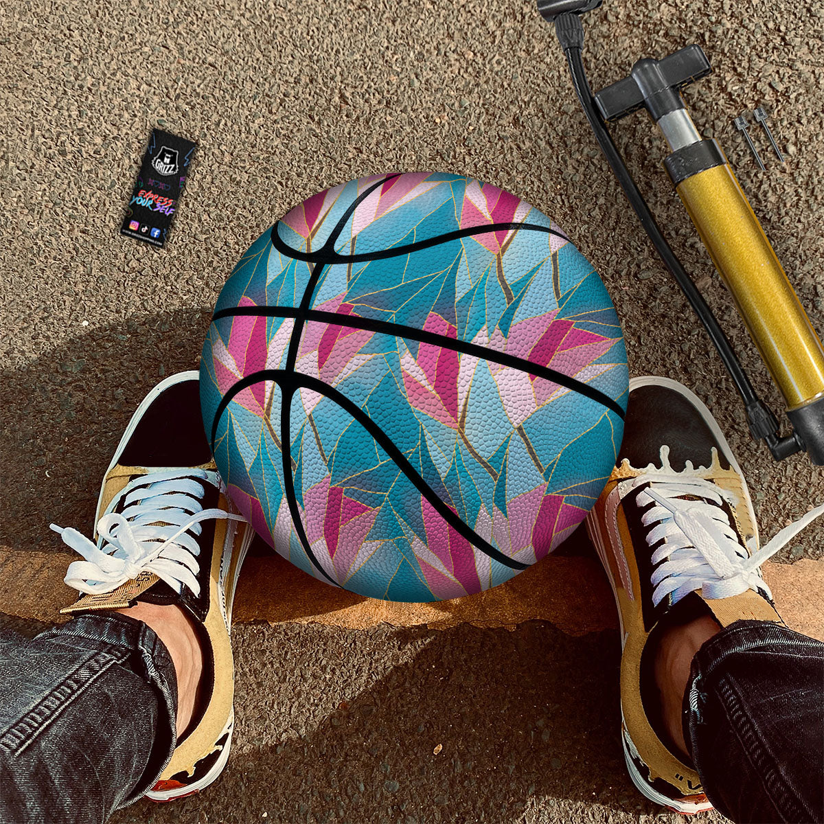 Tulip Polygon Print Pattern Basketball-grizzshop