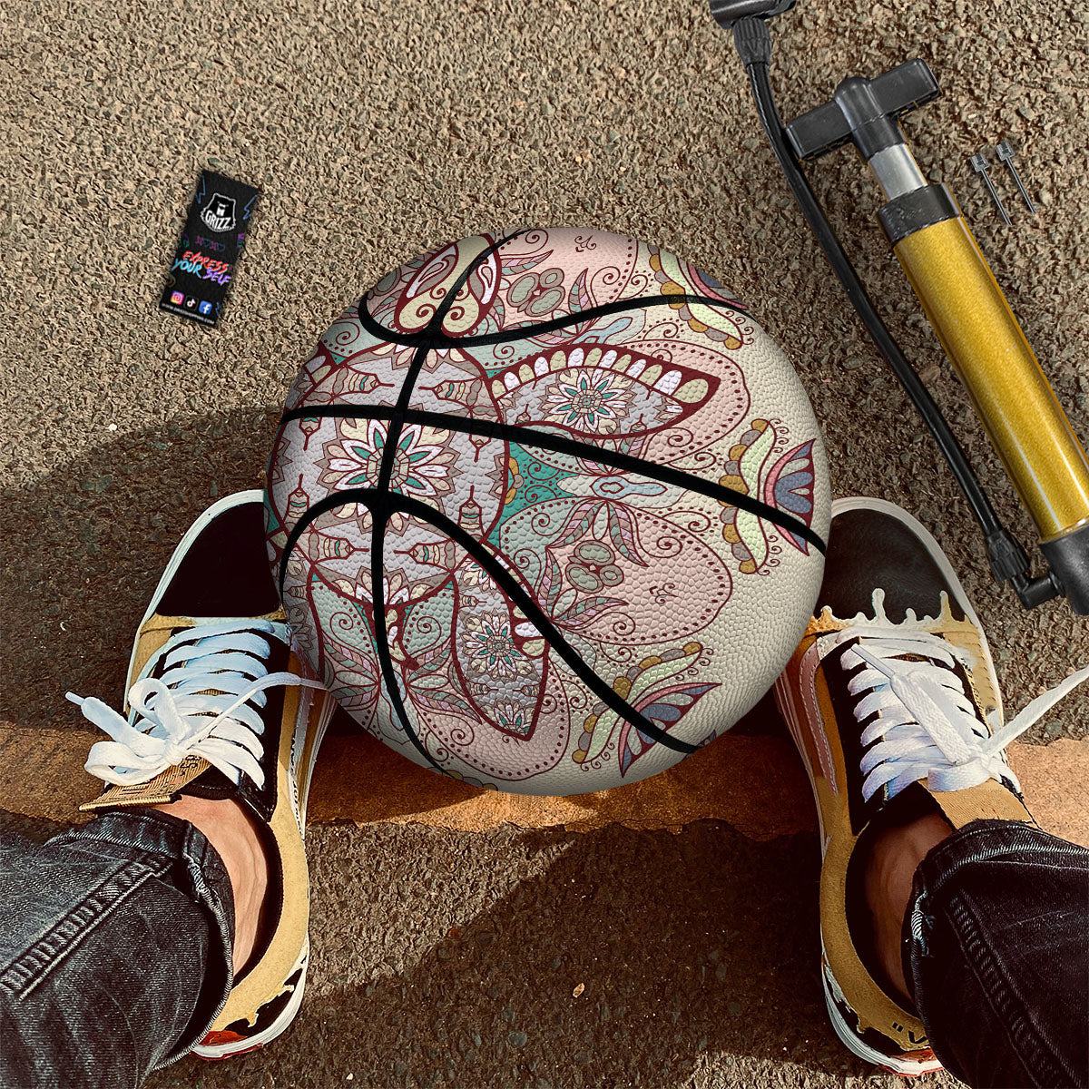 Vegvisir Viking Print Basketball