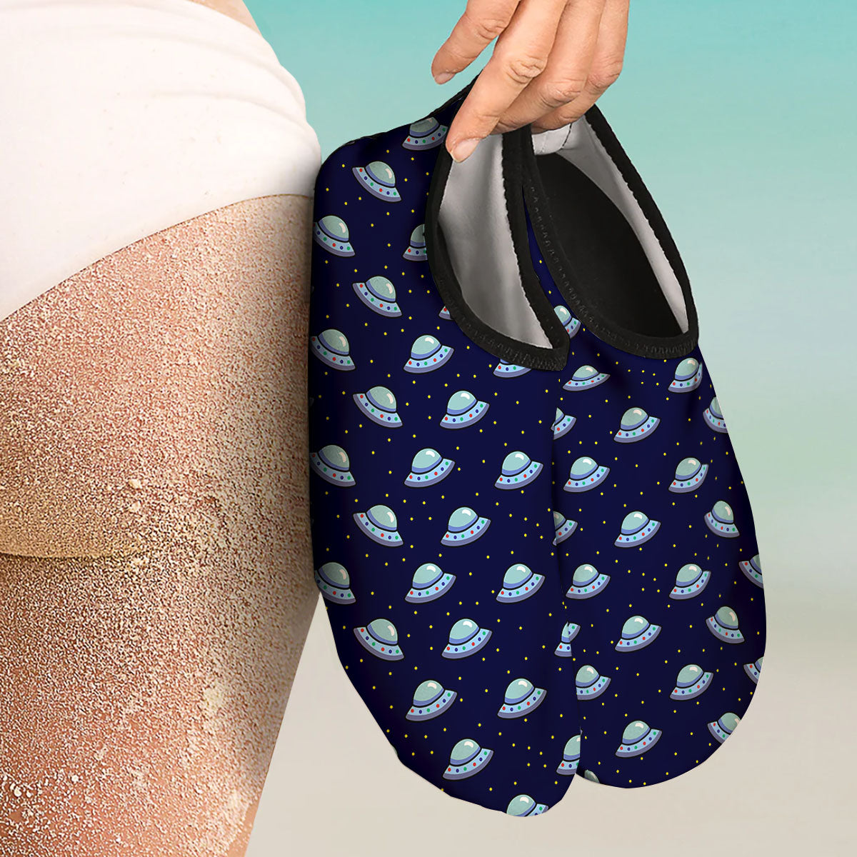 UFO Galaxy Print Pattern Water Shoes-grizzshop