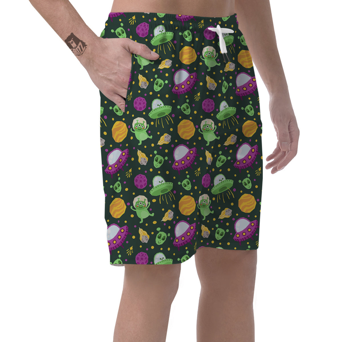 UFO Little Green Alien Print Pattern Men's Shorts-grizzshop