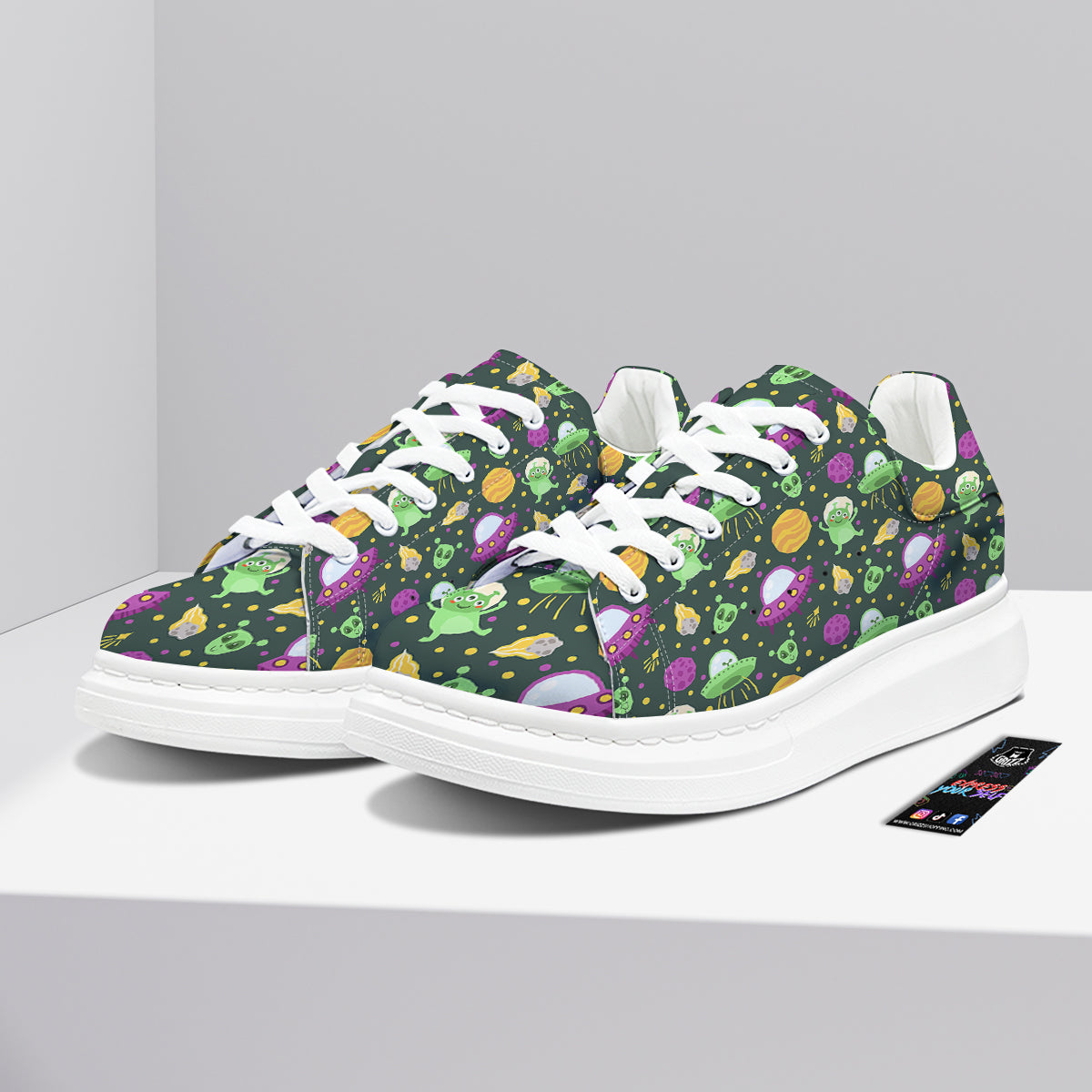 UFO Little Green Alien Print Pattern Platform Shoes-grizzshop
