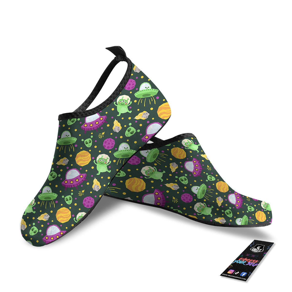 UFO Little Green Alien Print Pattern Water Shoes-grizzshop