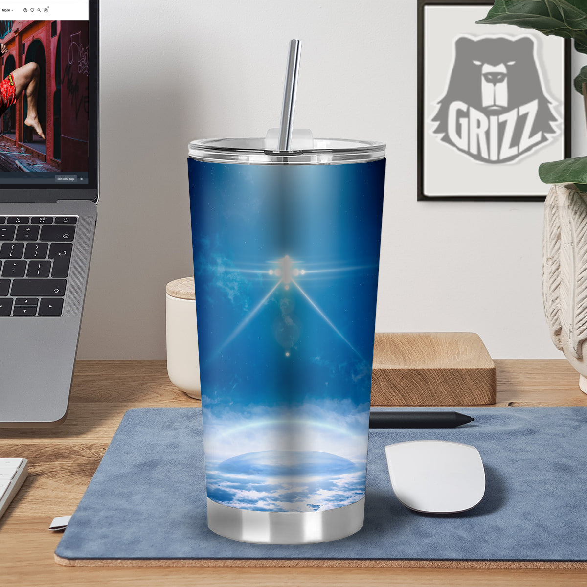 UFO On Planet Earth Print Tumbler-grizzshop