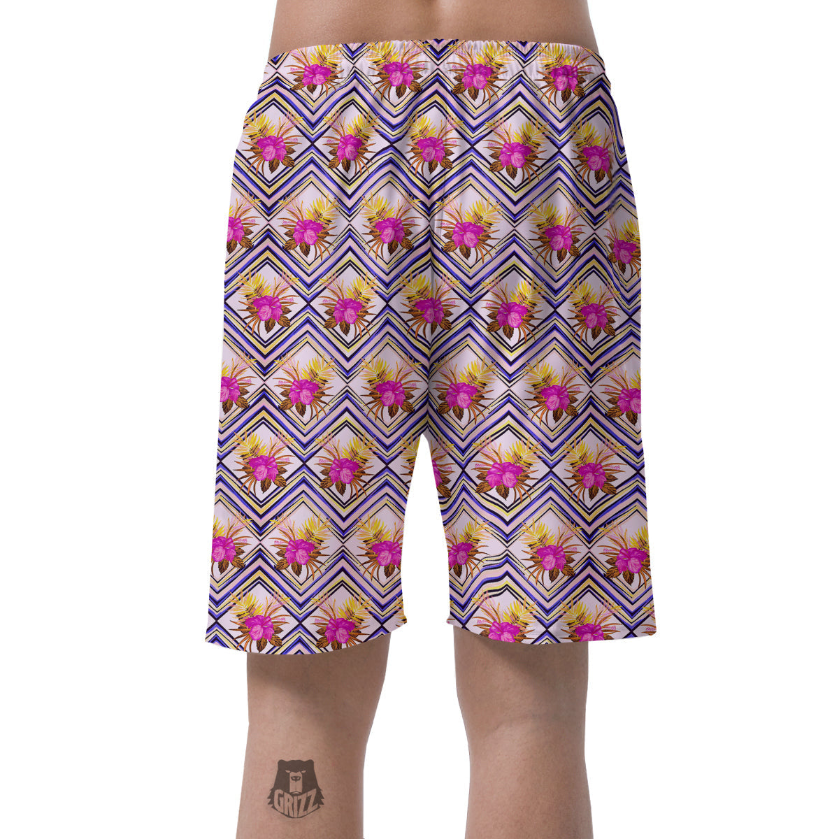 Watercolor Tropical Flower Zigzag Print Pattern Men's Shorts-grizzshop