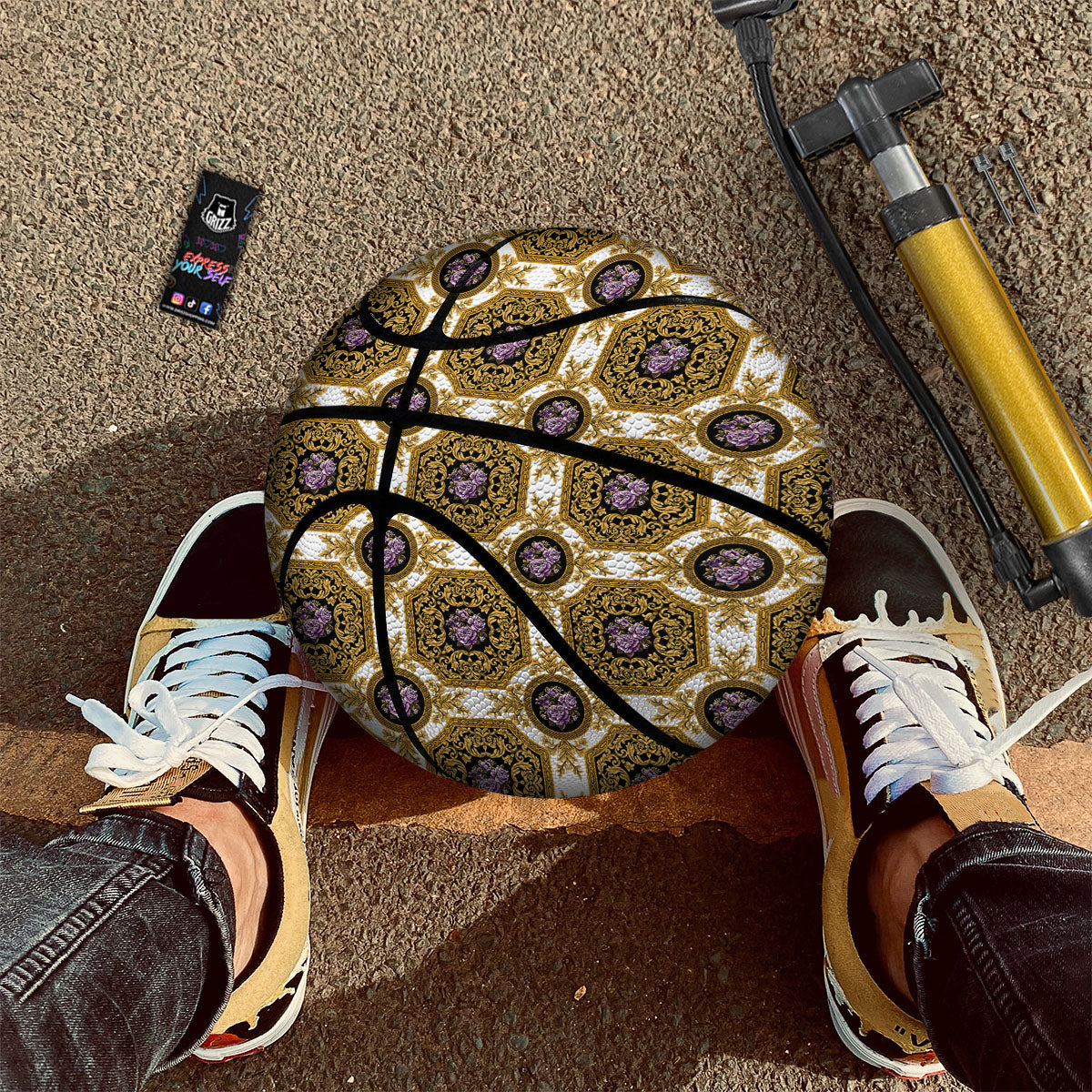 Western Damask Ornamental Print Basketball-grizzshop
