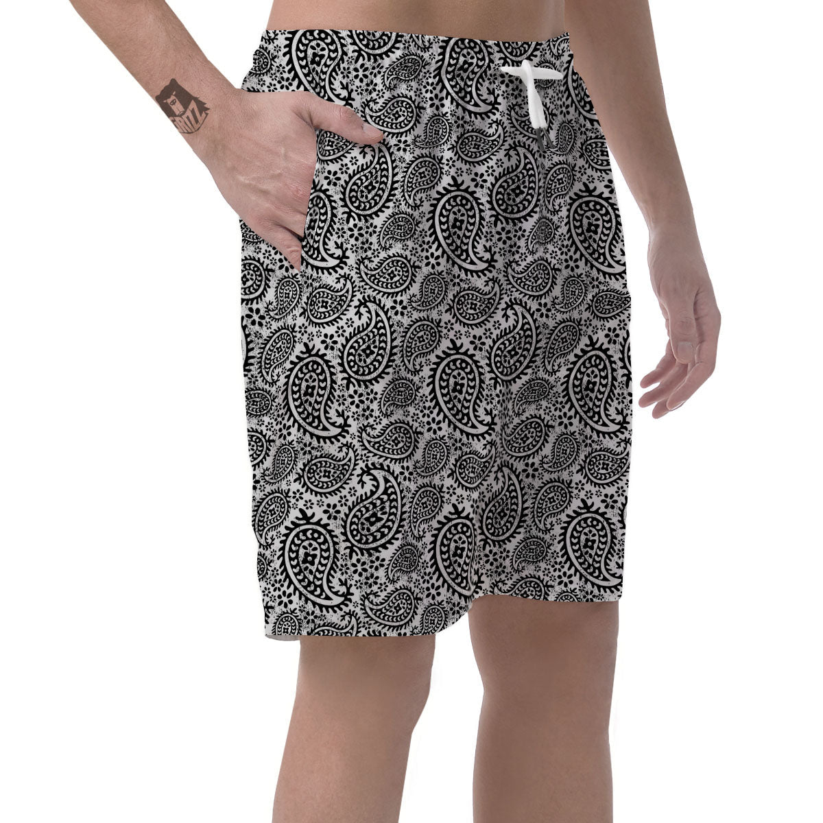 White And Black Paisley Print Pattern Men's Shorts-grizzshop