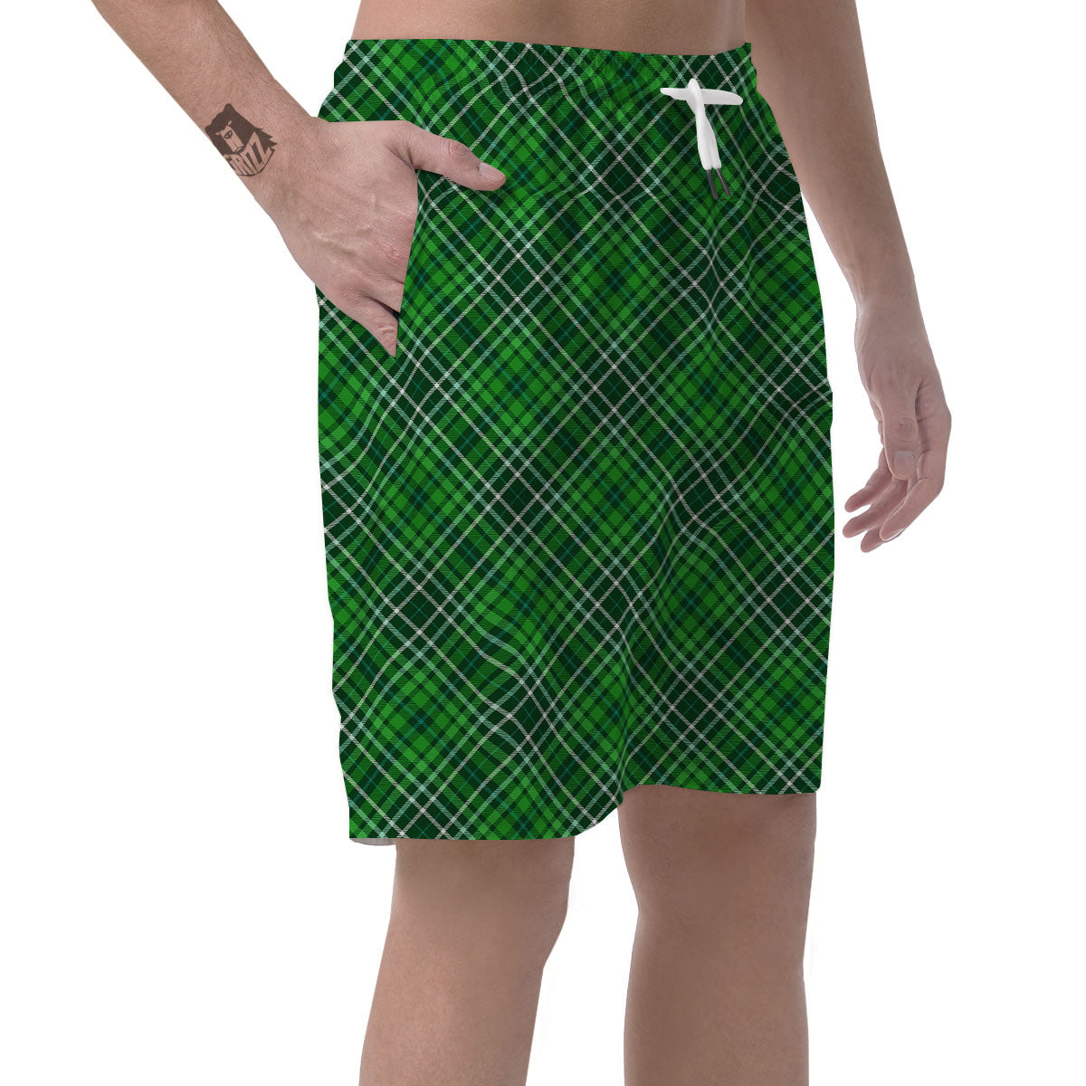 White And Green Plaid Print Pattern Men's Shorts-grizzshop