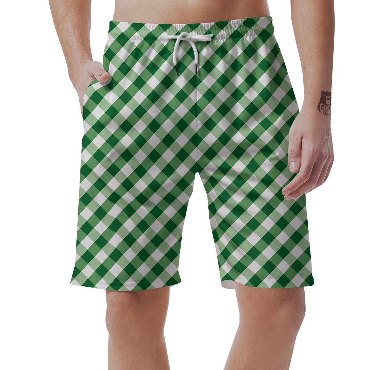 White Gingham And Green Shamrock Print Pattern Men's Shorts-grizzshop