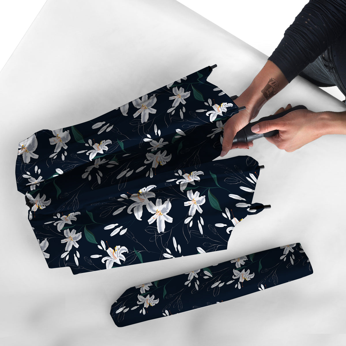 White Lily Black Print Pattern Umbrella-grizzshop