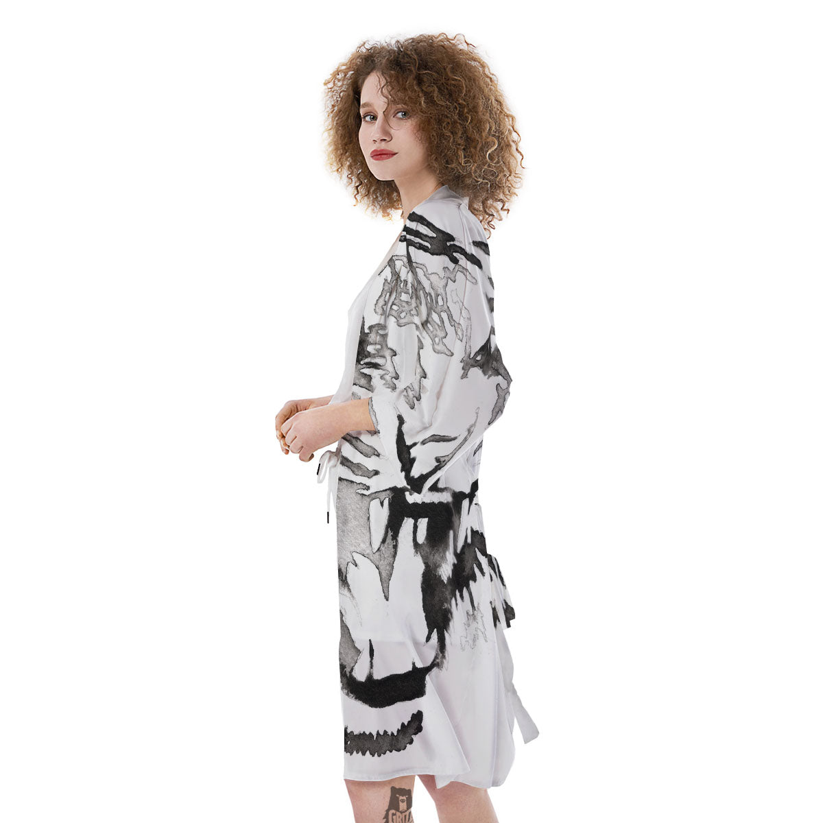 White Tiger Watercolor Monochrome Print Kimono-grizzshop