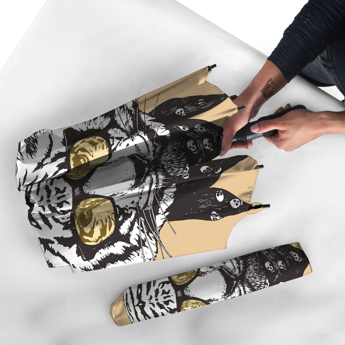 White Tiger With Sunglasses Print Pattern Umbrella-grizzshop