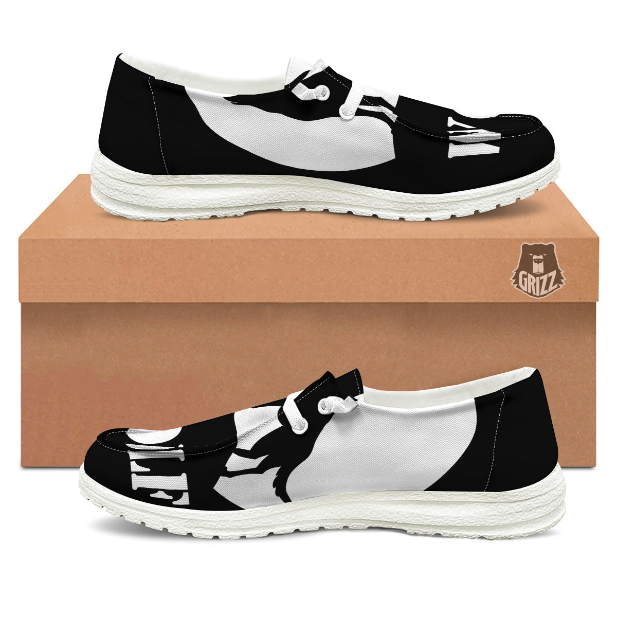 Wolf Howling Monochrome Print White Loafers-grizzshop