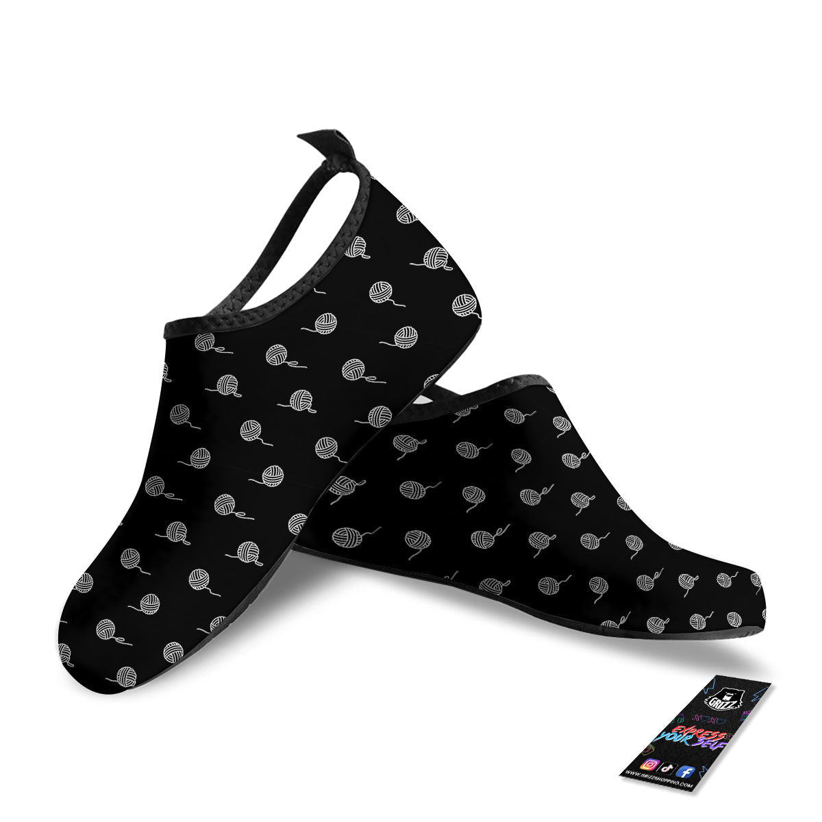 Yarn White And Black Print Pattern Water Shoes-grizzshop