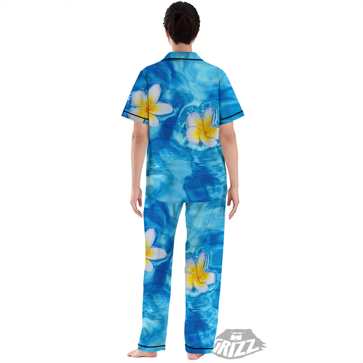 Yellow And White Plumeria In Water Print Women's Pajamas Set-grizzshop