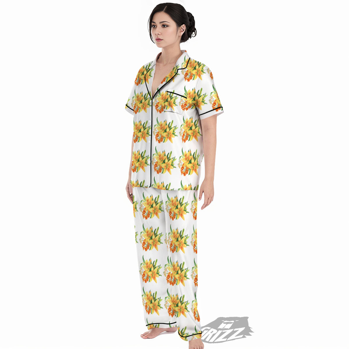Yellow Lily Watercolor Print Pattern Women's Pajamas Set-grizzshop