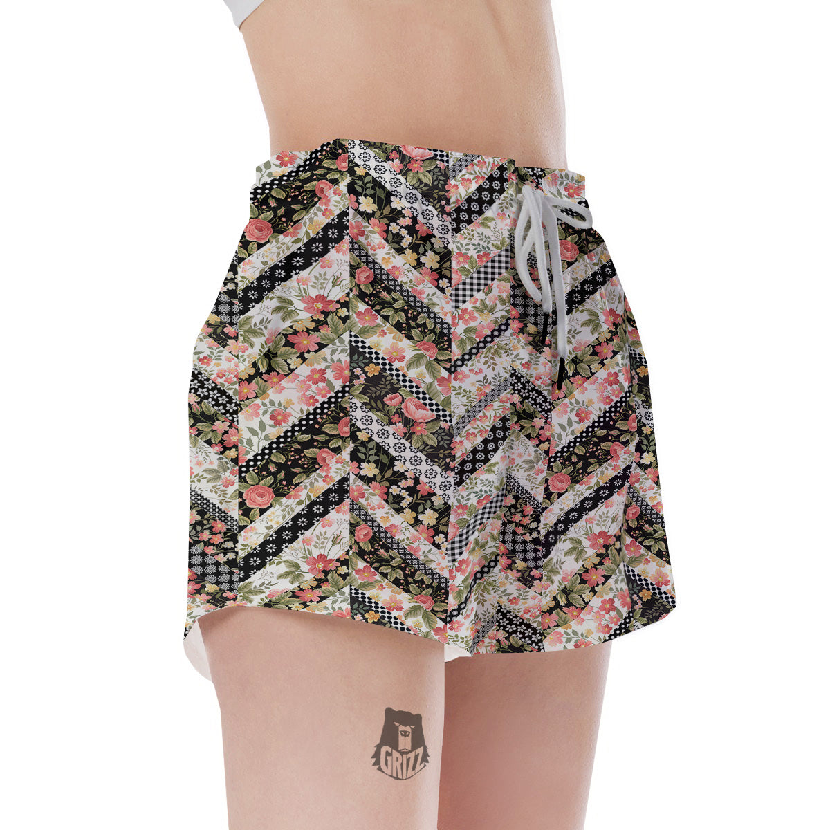 Zigzag Floral Patchwork Print Pattern Women's Shorts-grizzshop
