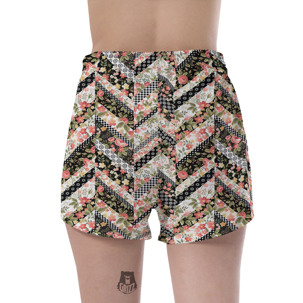 Zigzag Floral Patchwork Print Pattern Women's Shorts-grizzshop