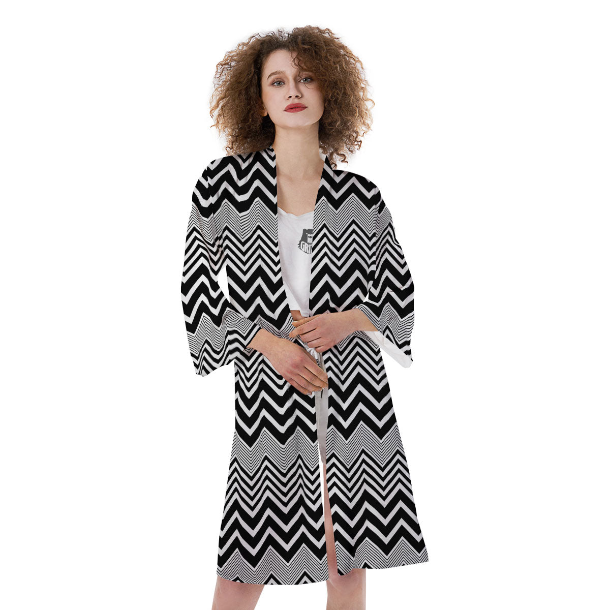 Zigzag White And Black Print Pattern Kimono-grizzshop