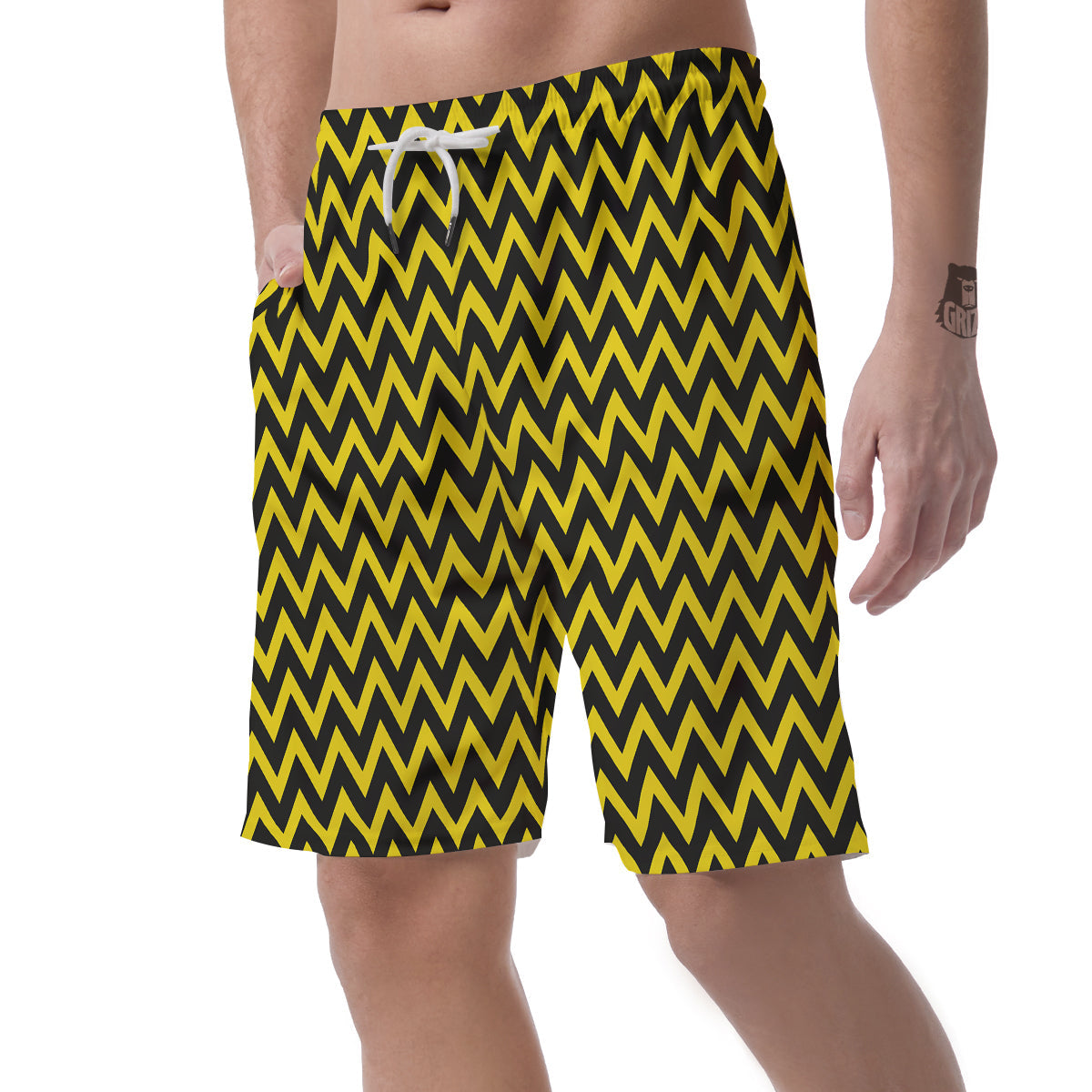 Zigzag Yellow And Black Print Pattern Men's Shorts-grizzshop
