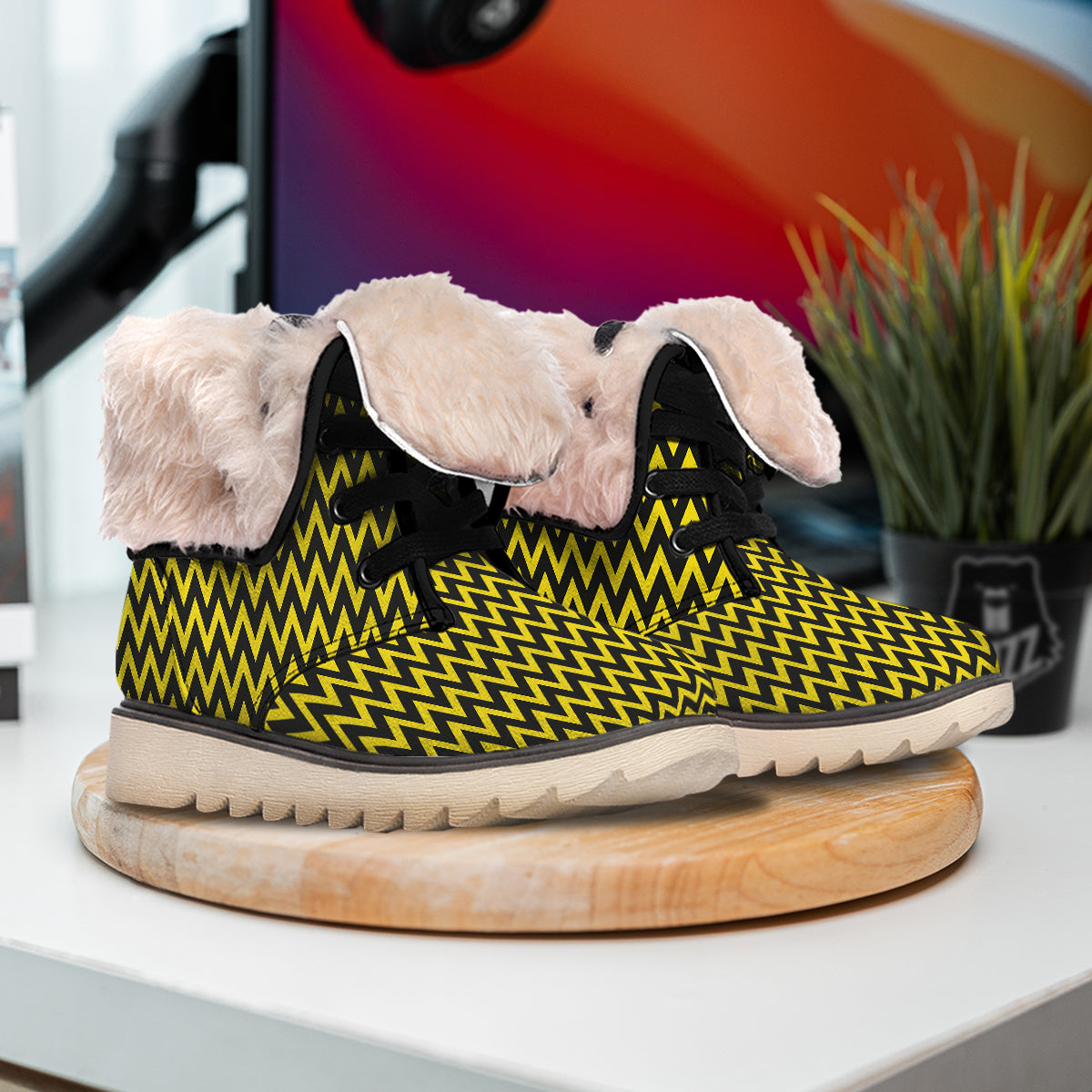 Zigzag Yellow And Black Print Pattern Snow Boots-grizzshop