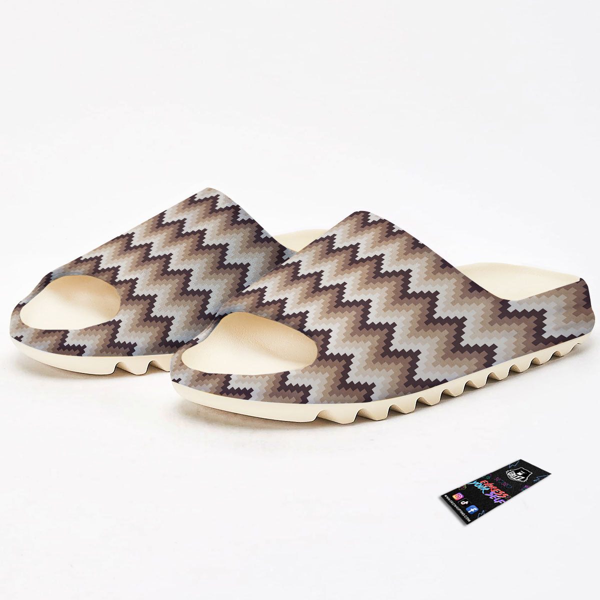 Zigzag Pixel Print Pattern Sandals-grizzshop