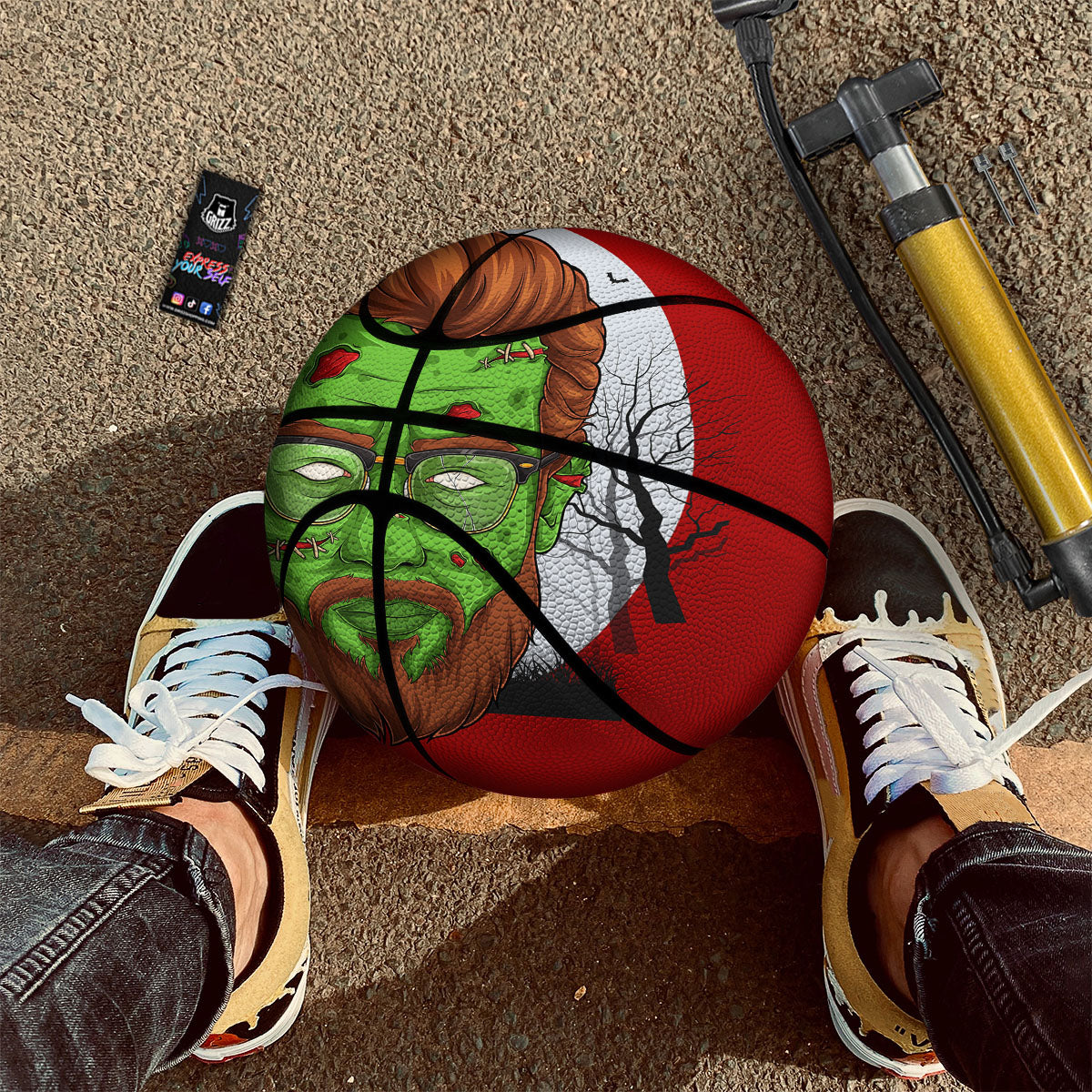 Zombie Face Halloween Character Print Basketball