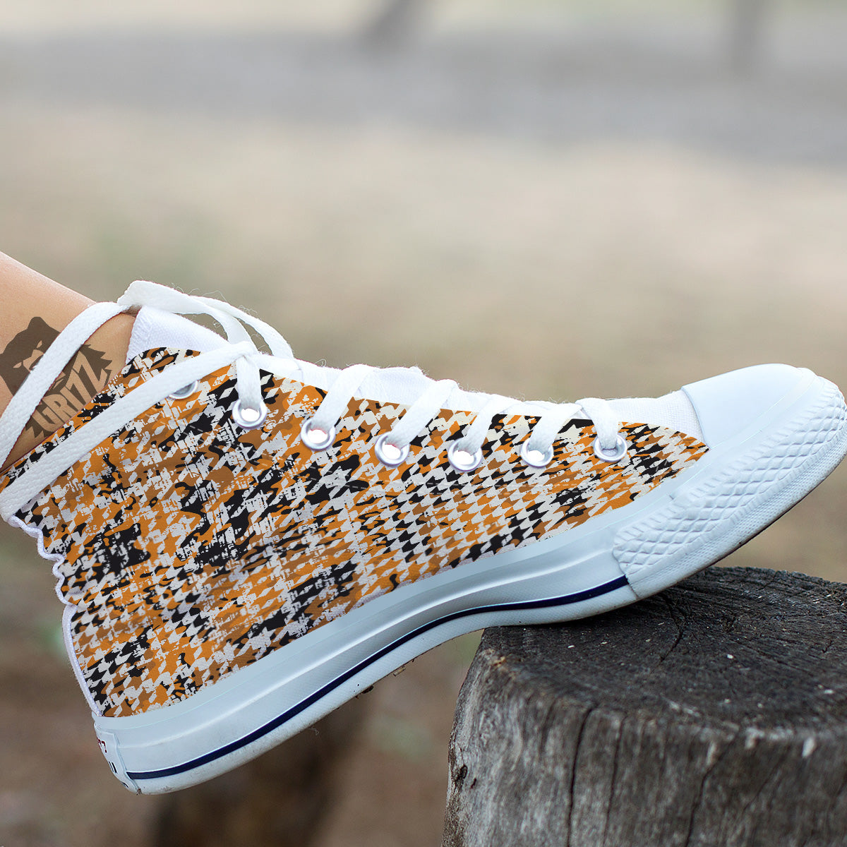 Abstract Grunge Houndstooth Camo Print Pattern White High Top Shoes-grizzshop