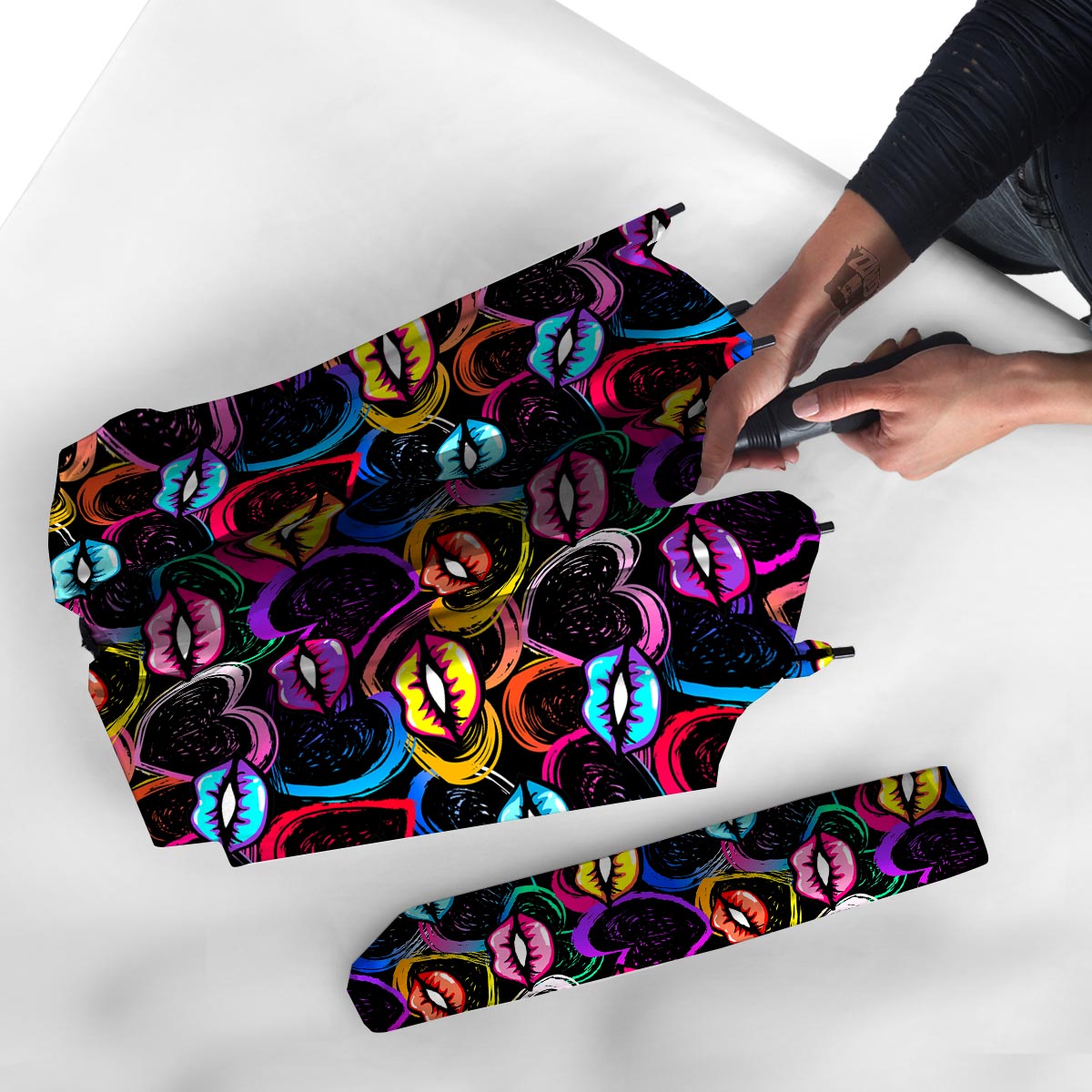 Abstract Lip Graffiti Print Umbrella-grizzshop