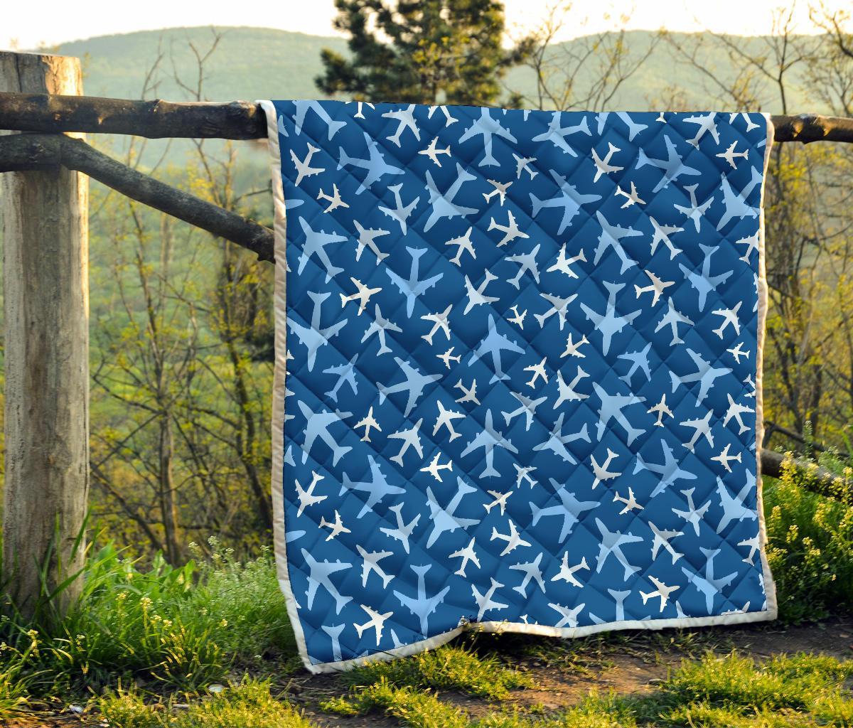 Airplane Pattern Print Quilt-grizzshop