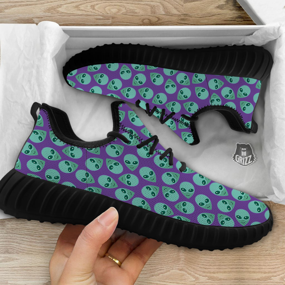 Alien Face Purple Print Pattern Black Walking Shoes-grizzshop