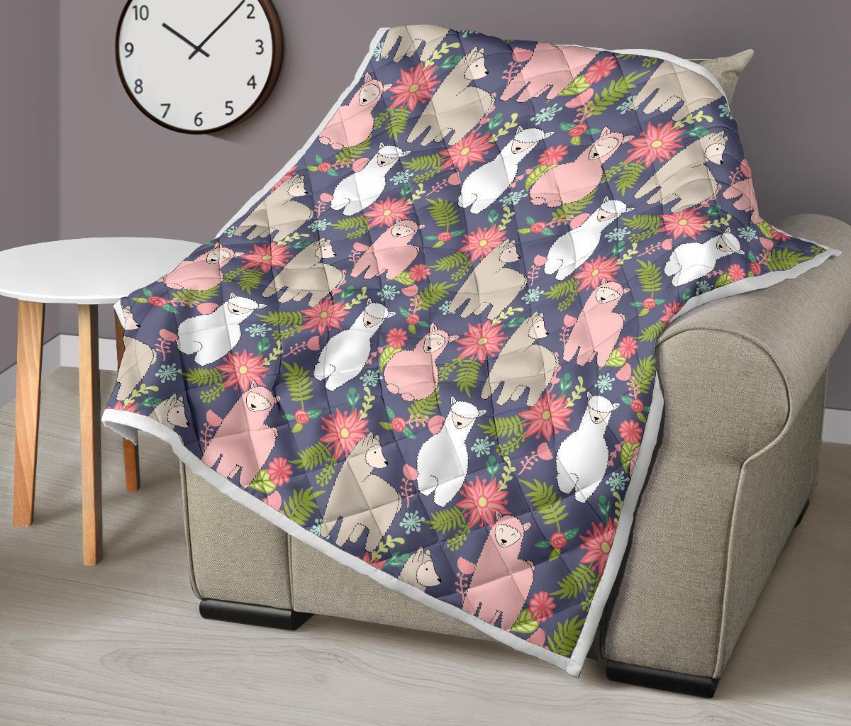 Alpaca Floral Pattern Print Quilt-grizzshop