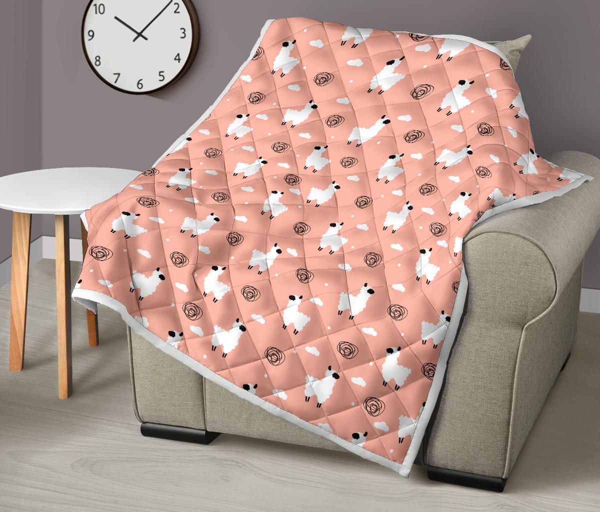 Alpaca Pink Pattern Print Quilt-grizzshop