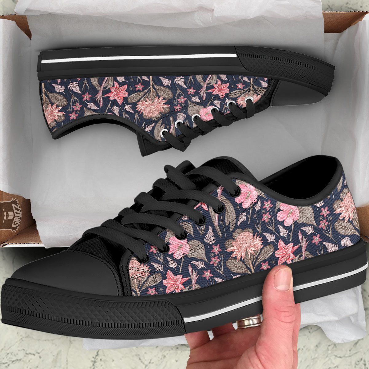 Amaryllis Pink Print Pattern Black Low Top Shoes-grizzshop