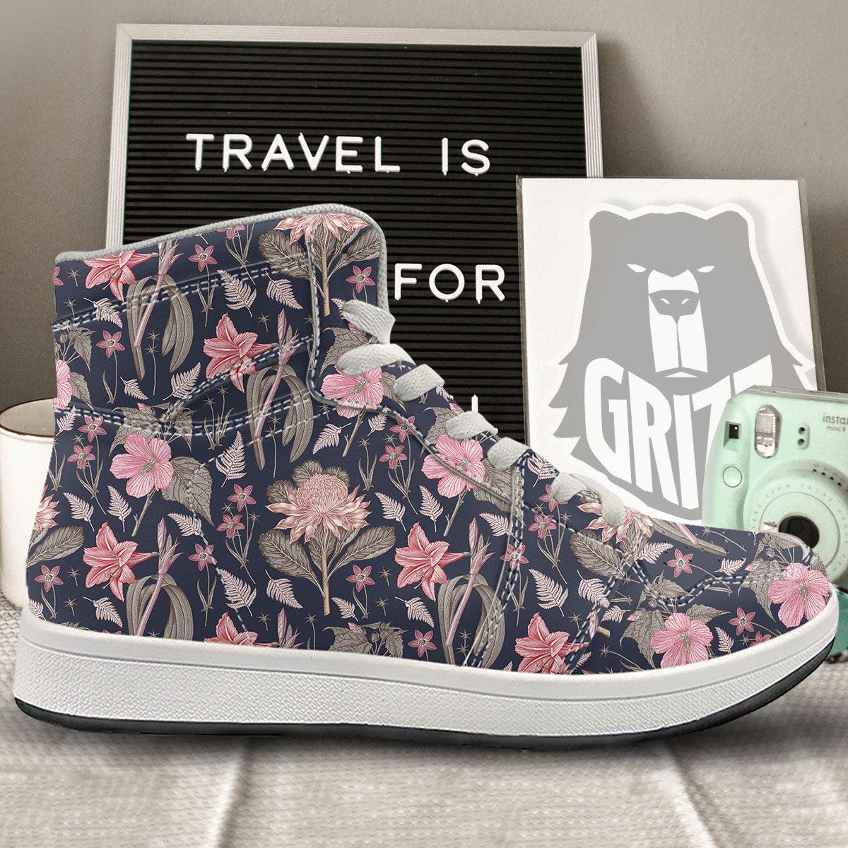 Amaryllis Pink Print Pattern High Top Sneakers-grizzshop