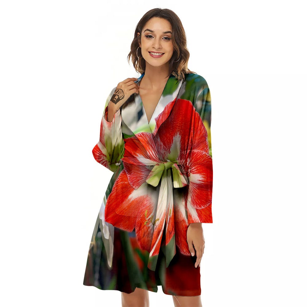 Amaryllis White And Red Print Women's Robe-grizzshop