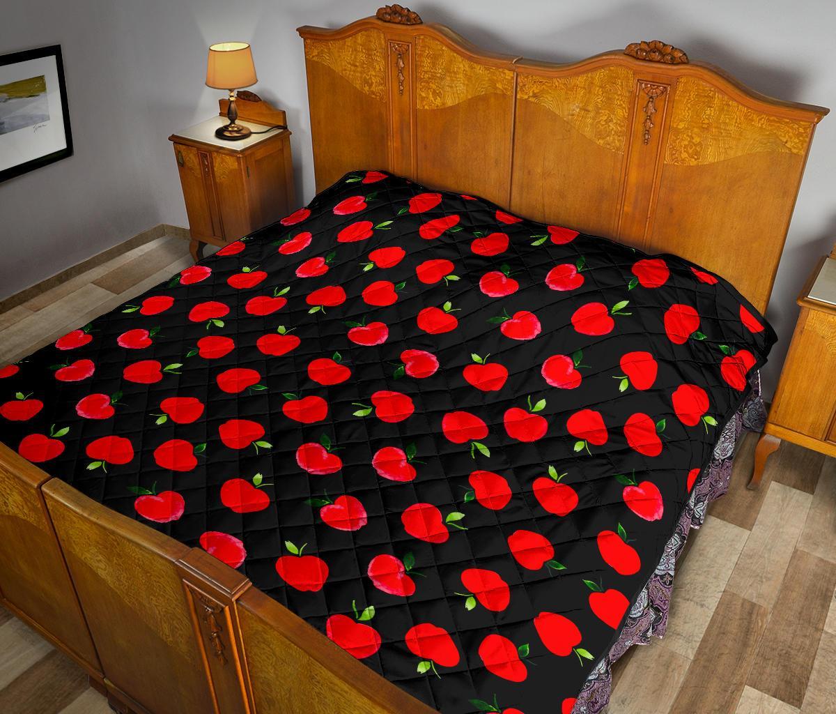 Apple Red Pattern Print Quilt-grizzshop