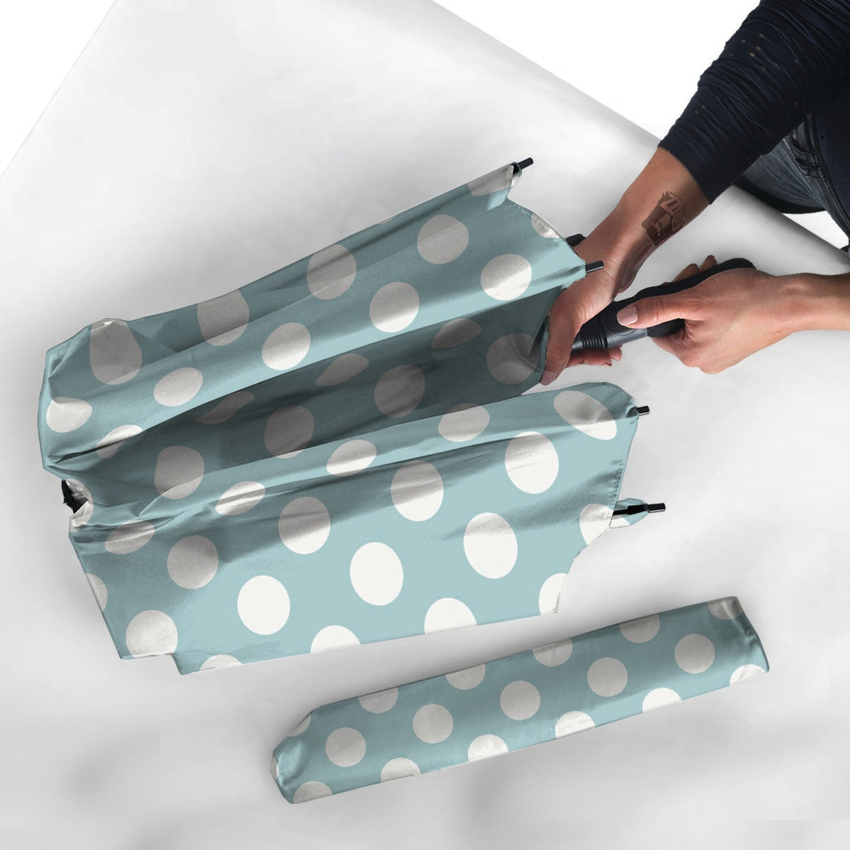 Aqua Polka Dot Umbrella-grizzshop