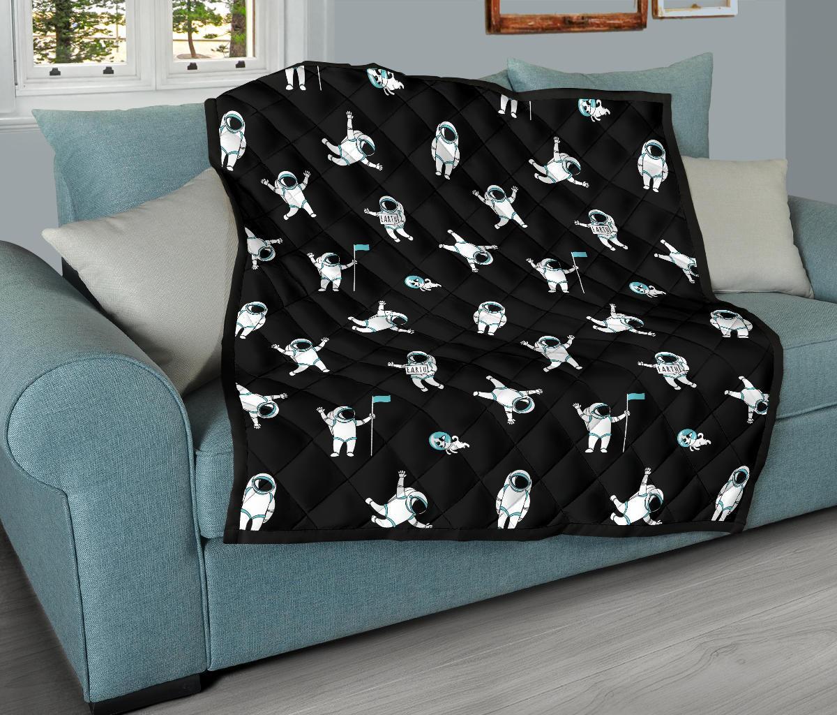 Astronaut Print Pattern Quilt-grizzshop