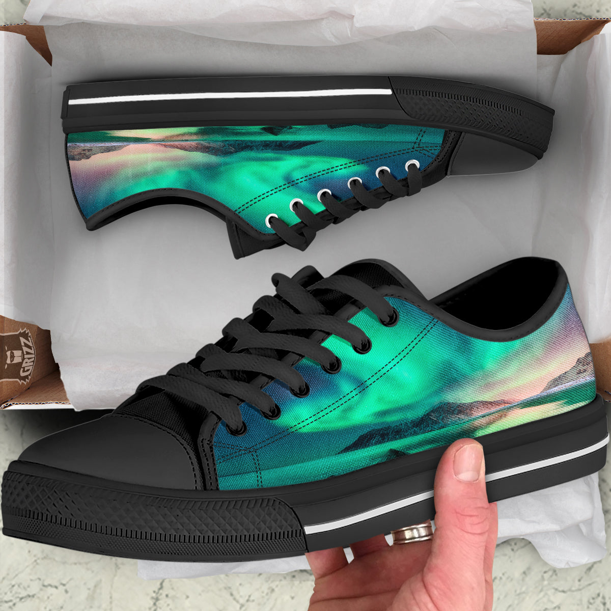 Aurora Northern Lights Print Black Low Top Shoes-grizzshop