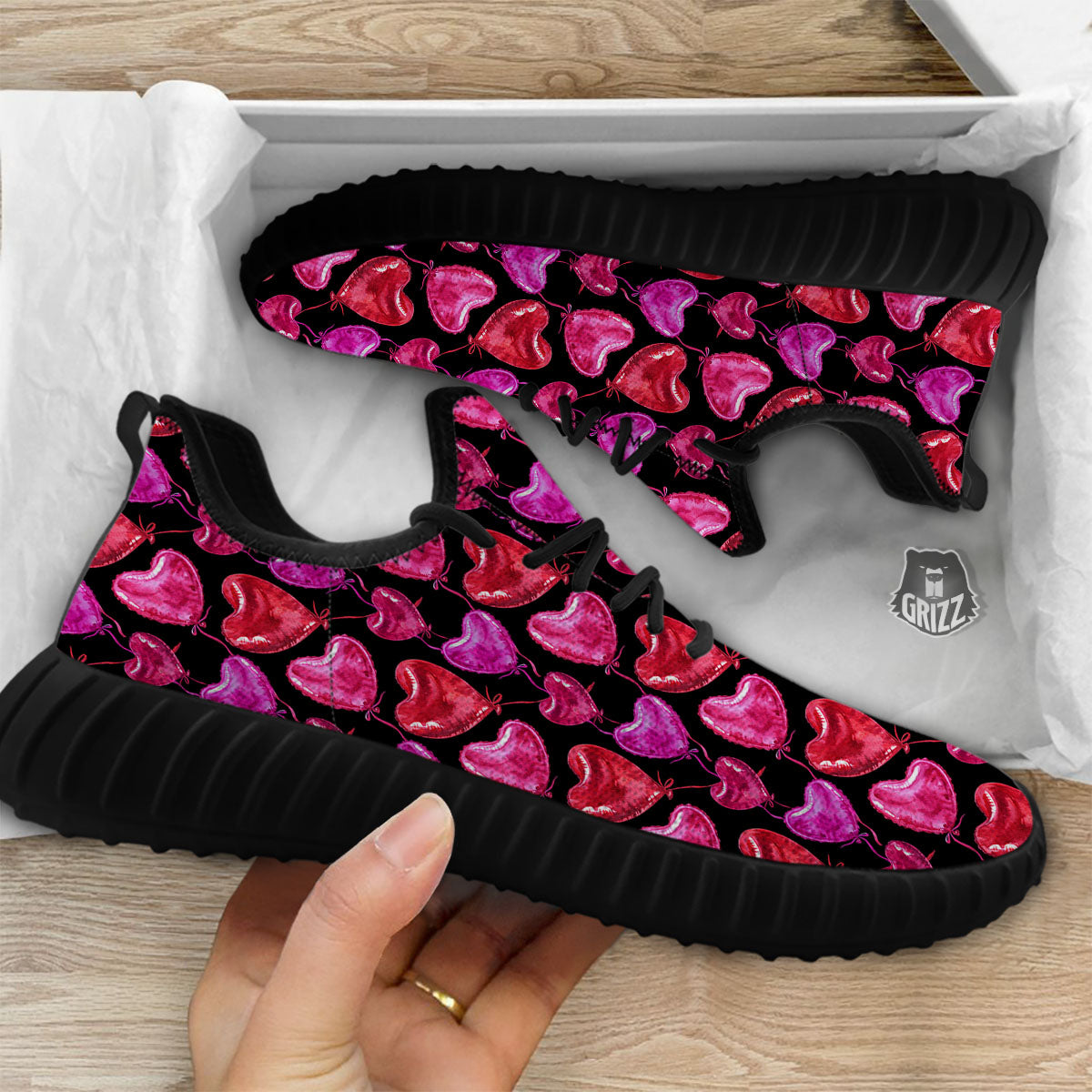 Balloon Red Heart Print Pattern Black Walking Shoes-grizzshop