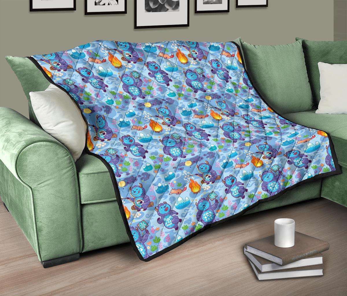 Bigfoot Blue Pattern Print Quilt-grizzshop