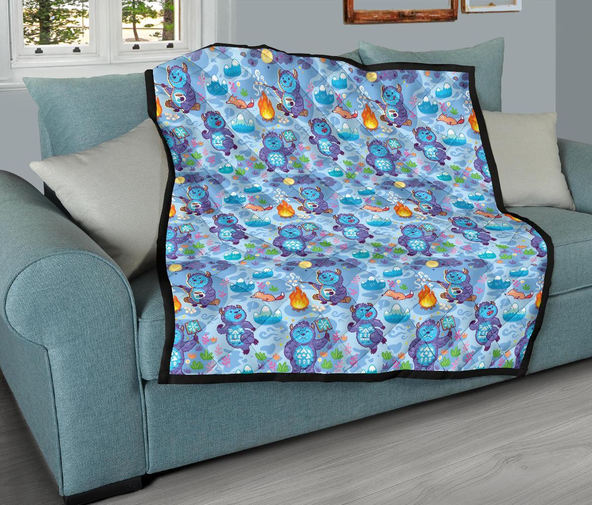 Bigfoot Blue Pattern Print Quilt-grizzshop