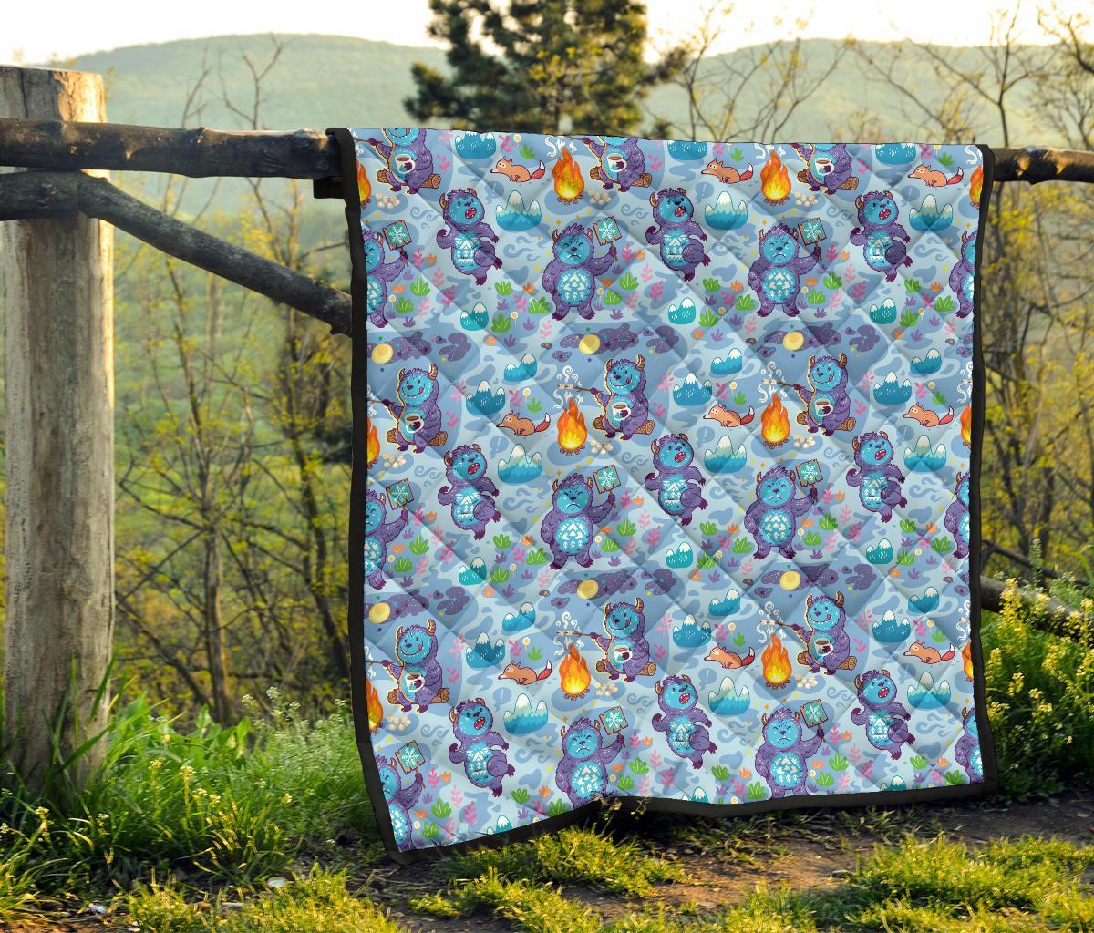 Bigfoot Blue Pattern Print Quilt-grizzshop