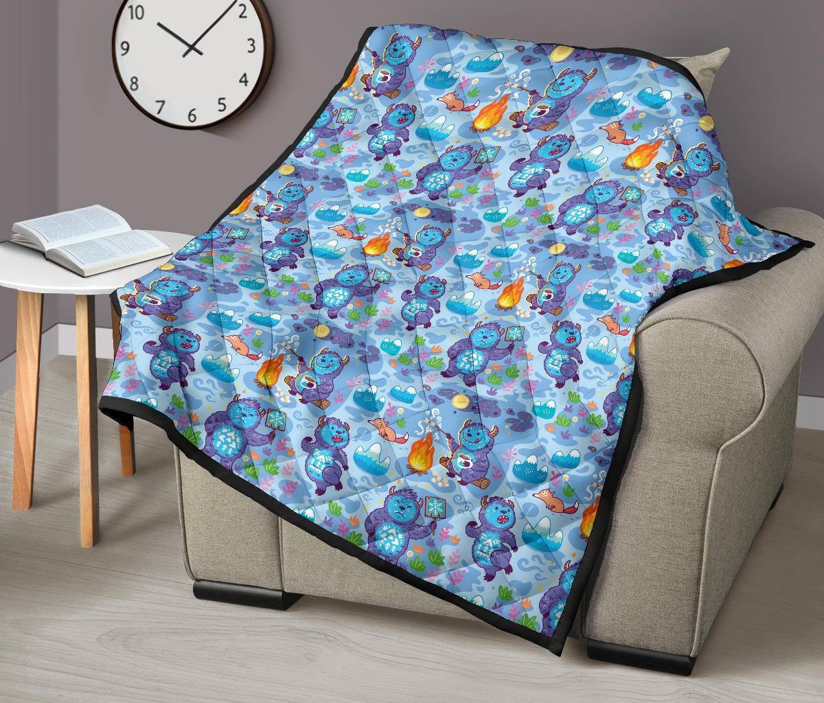 Bigfoot Blue Pattern Print Quilt-grizzshop