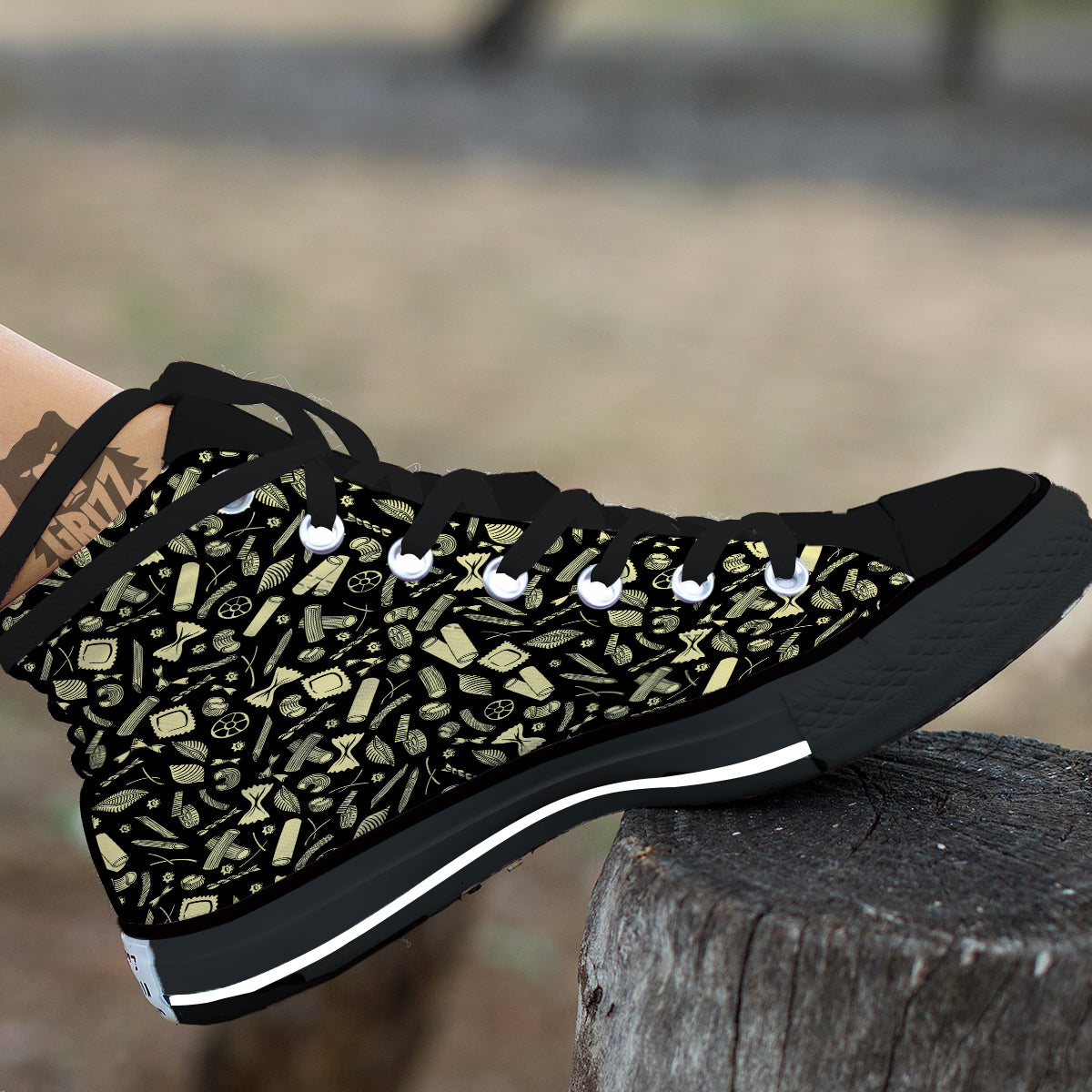 Black And Beige Macaroni Print Pattern Black High Top Shoes-grizzshop